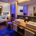 Bergresort Jochelius Ski-in & Ski-out ホテル