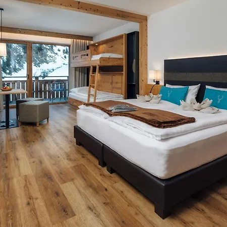 فندق Bergresort Jochelius Ski-in & Ski-out 3*