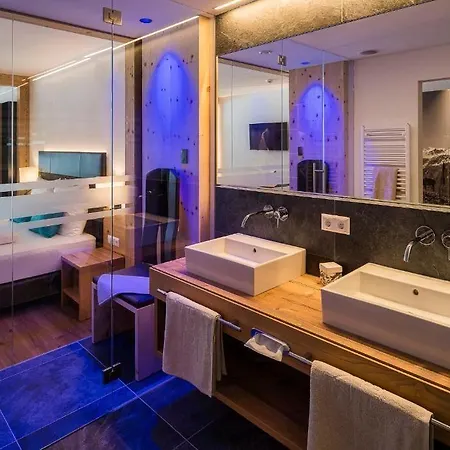 Bergresort Jochelius Ski-in & Ski-out فندق