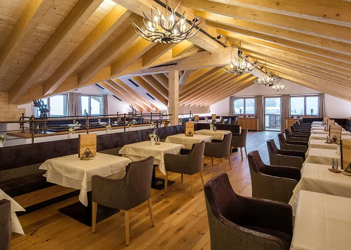 Bergresort Jochelius Ski-in & Ski-out Hotel