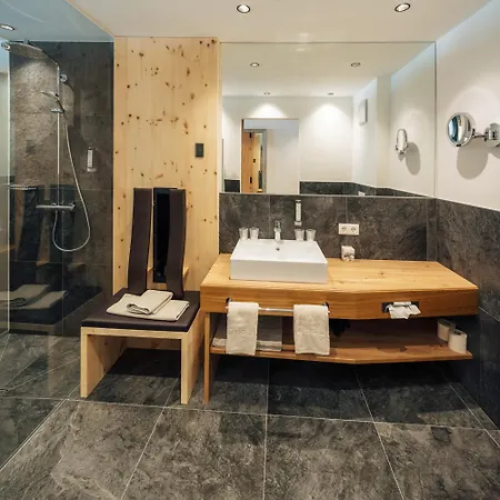 Hotel Bergresort Jochelius Nauders