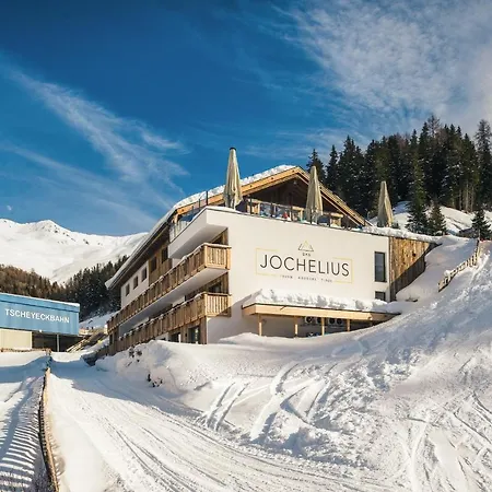 Ξενοδοχείο Jochelius - Bike In & Bike Out - Mountain Hideaway 3*